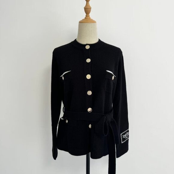 Chanel Black Lace-Up Cardigan: Where Classic Meets Elegant Style - Picture 1 of 13